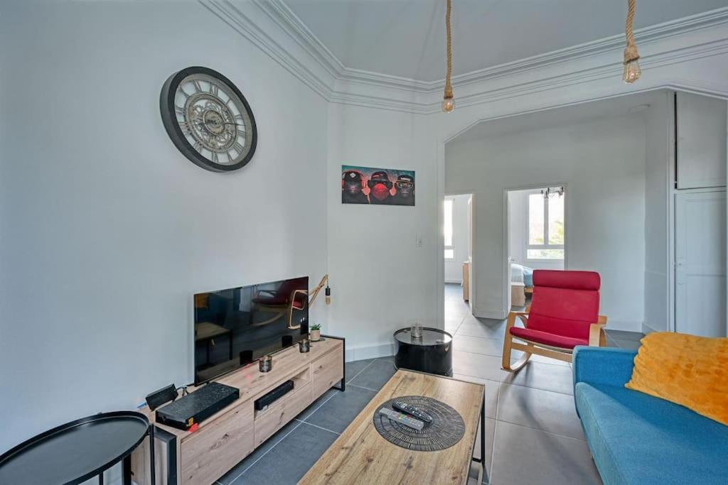 The Rooftop - Ac Clim - Wi-fi - Parking Gratuit Dans La Rue Apartment Avignon
