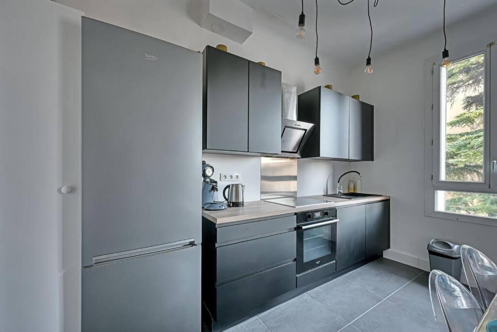 Apartment The Rooftop - Ac Clim - Wi-fi - Parking Gratuit Dans La Rue