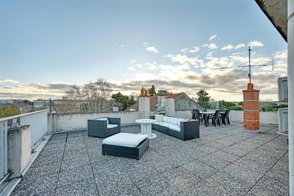 The Rooftop - Ac Clim - Wi-fi - Parking Gratuit Dans La Rue * Avignon